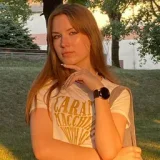 Аня